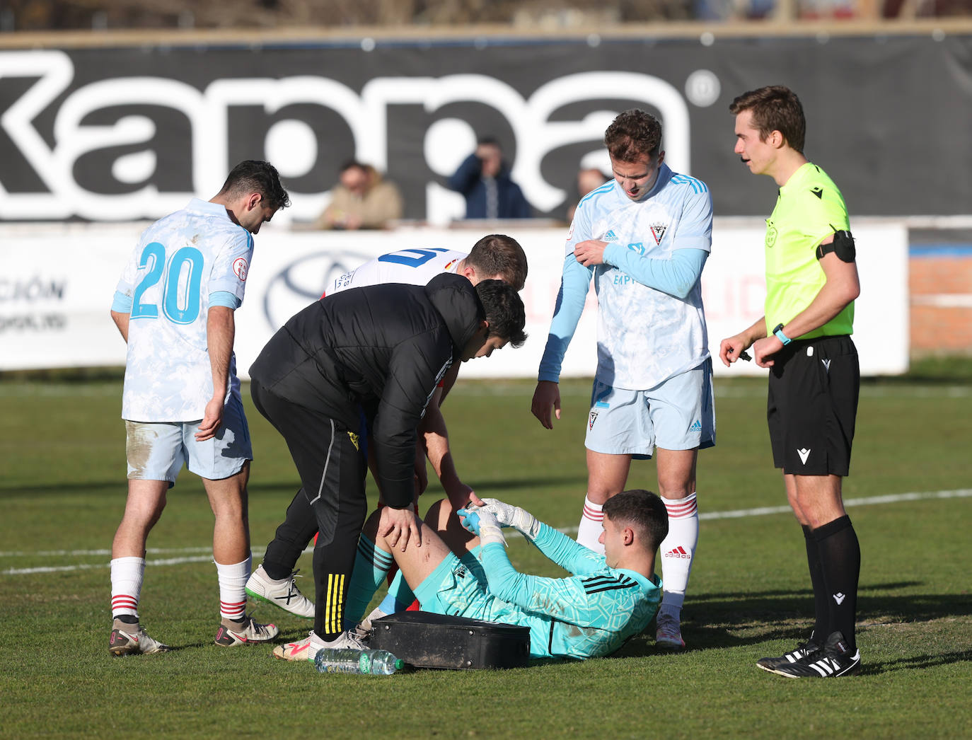 Las imágenes del partido entre el Atlético Tordesillas y el Mirandés