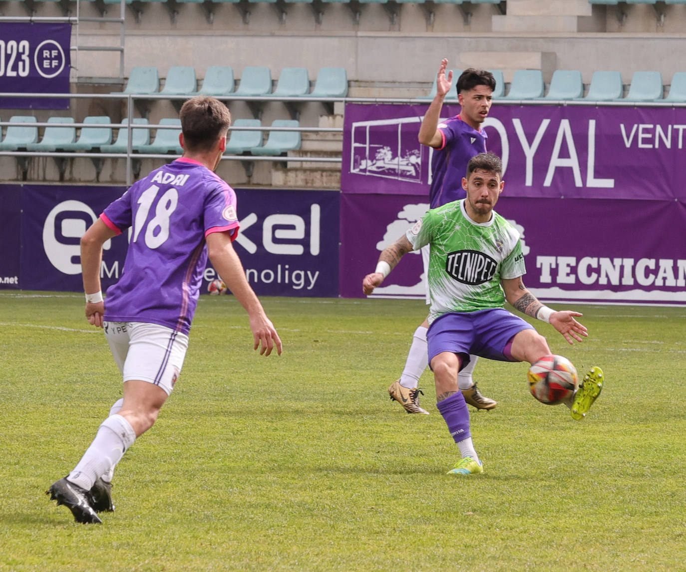 Empate sin goles en el derbi Palencia CF-Becerril