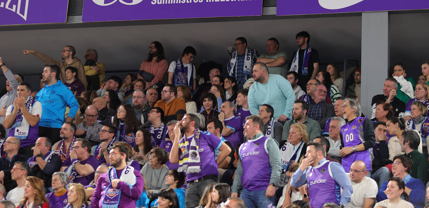 Búscate en el Pabellón en el partido del Zunder Palencia-Andorra