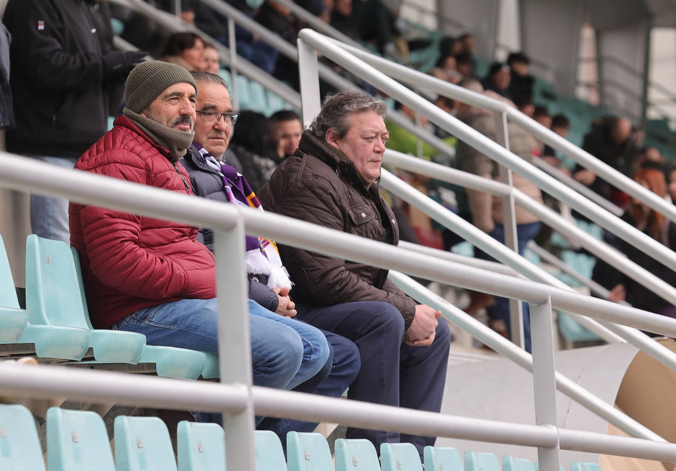 Búscate en las gradas en el derbi Palencia CF-Becerril