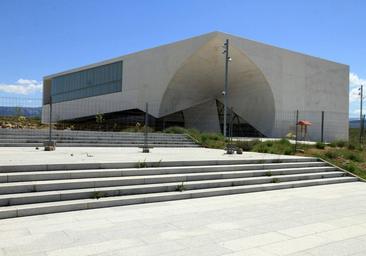 Mazarías: «El CIDE es un edificio caro y para usarlo hay que pasar por caja»