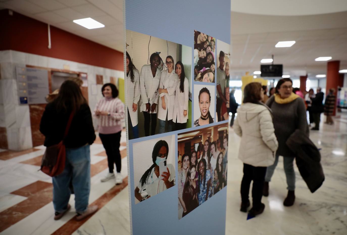 Las imágenes de la exposición en Filosofía y Letras de Teresa Rodríguez