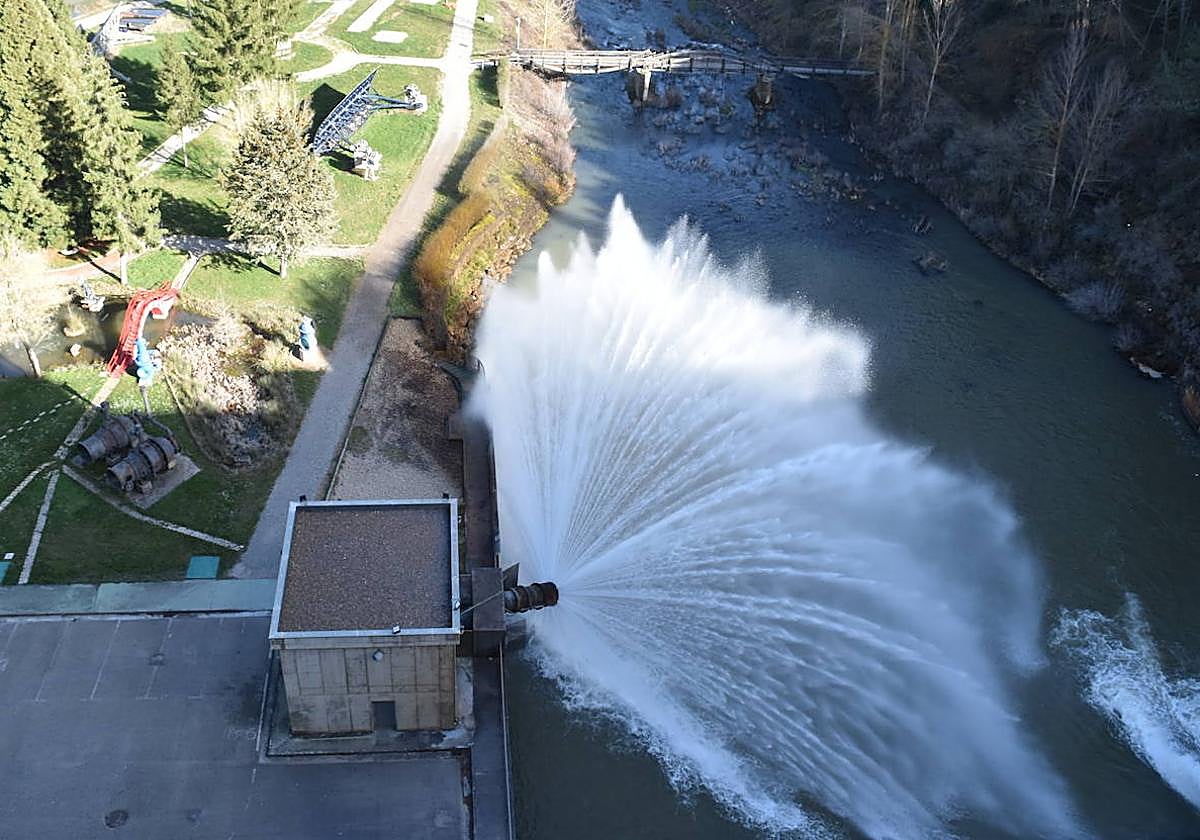 El embalse de Aguilar está al 56% de su capacidad