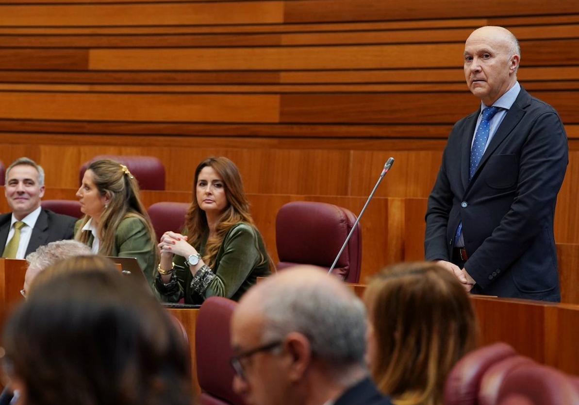 El Pleno de las Cortes, un Koldo contra Ayuso con la Perla Negra de fondo