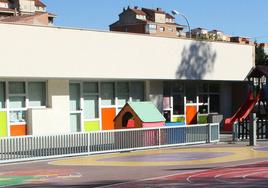 Patio del colegio Peñascal.