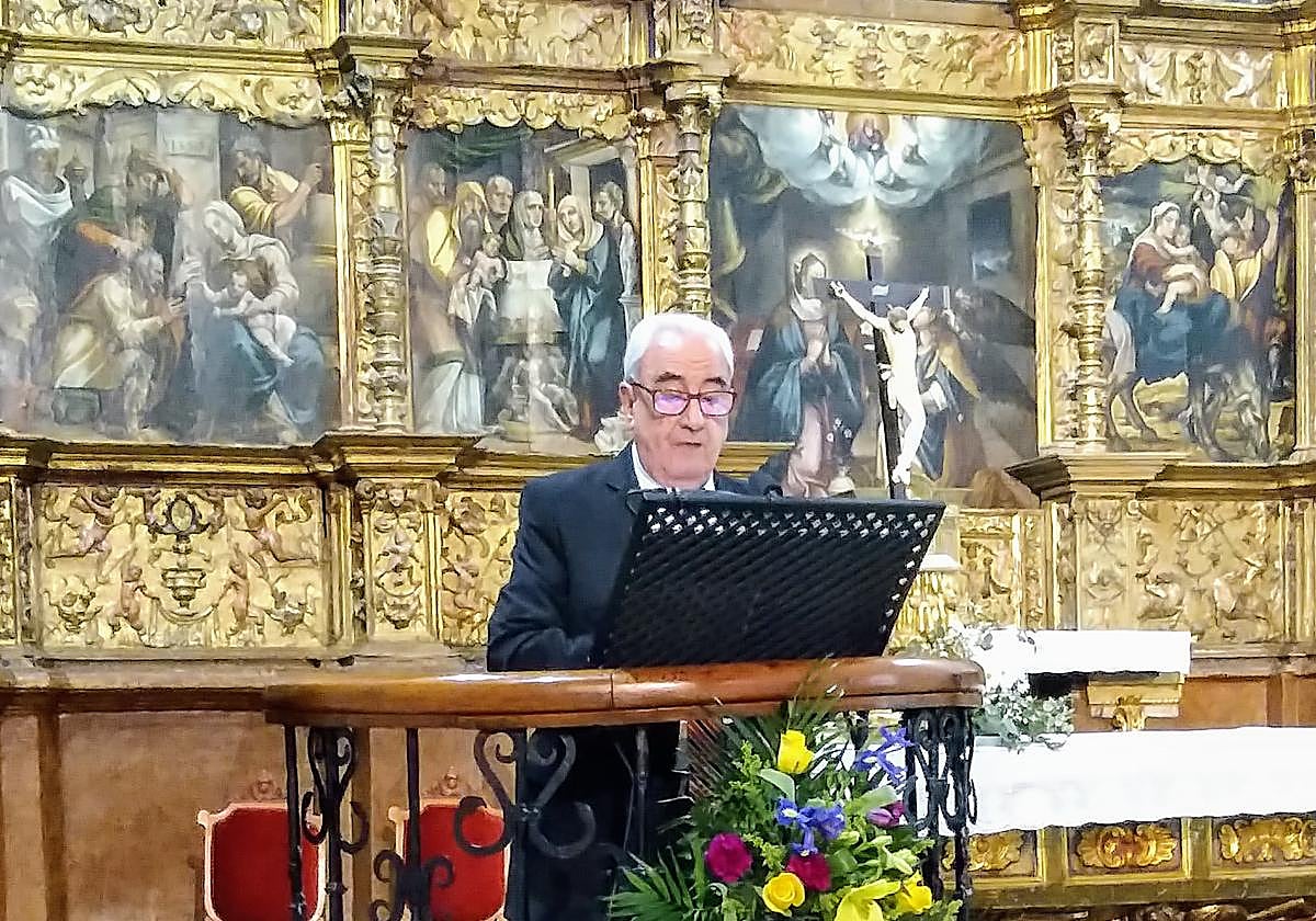 El pregonero de la Semana Santa de Olmedo ensalza el papel de los cofrades