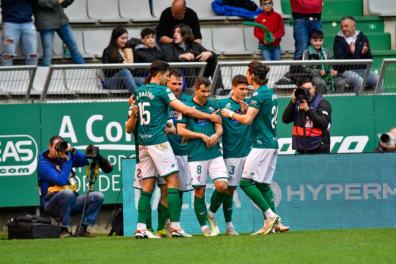 El encuento entre el Racing de Ferrol y el Real Valladolid, en imágenes