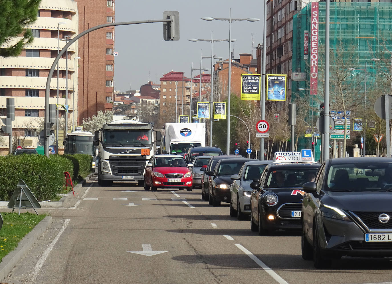 Obras en el paseo del Arco de Ladrillo