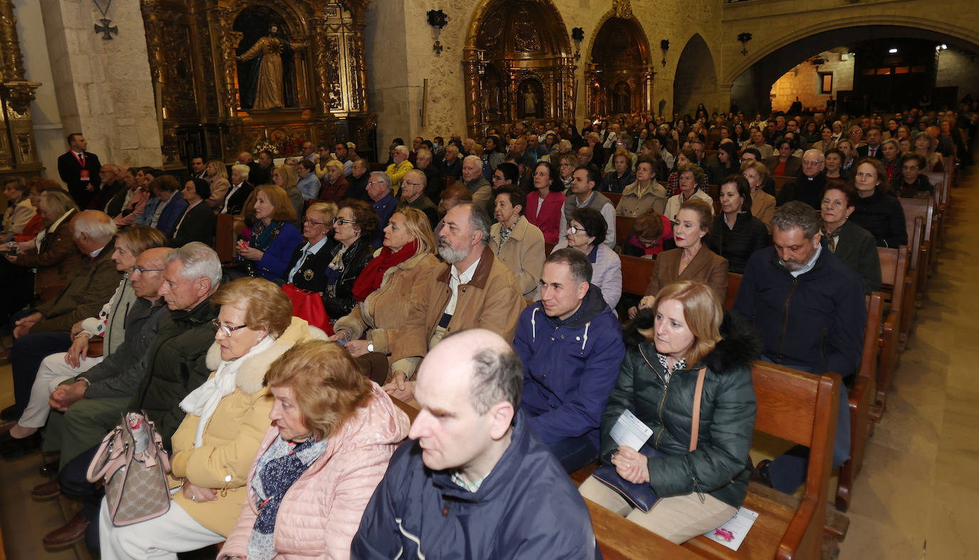 El pregonero pondera las fortalezas de la Semana Santa