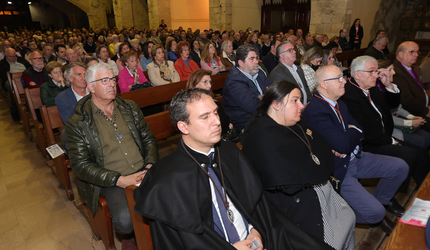 El pregonero pondera las fortalezas de la Semana Santa