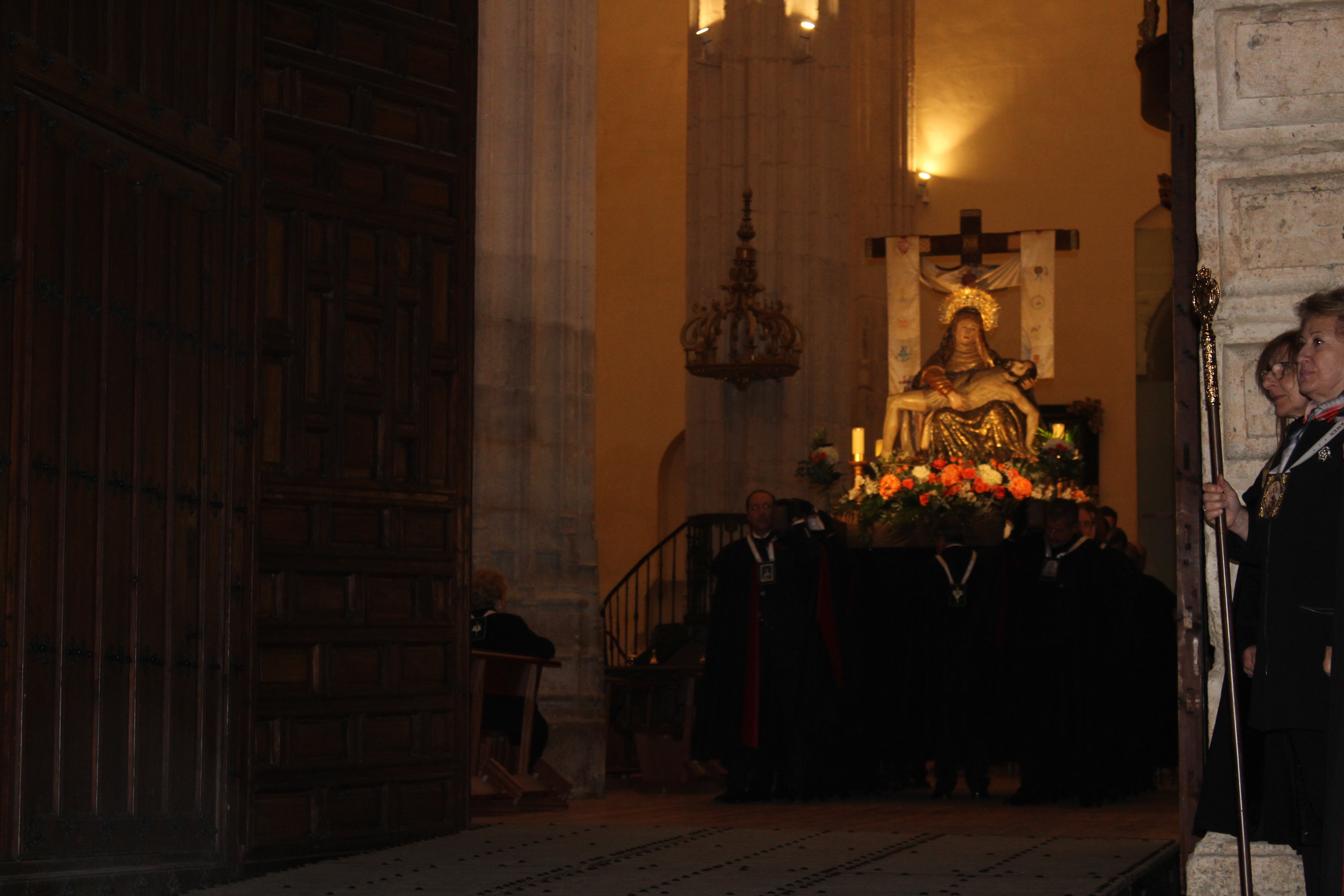 Imagen de Ntra. Sra. de las Angustias antes de salir en procesión 