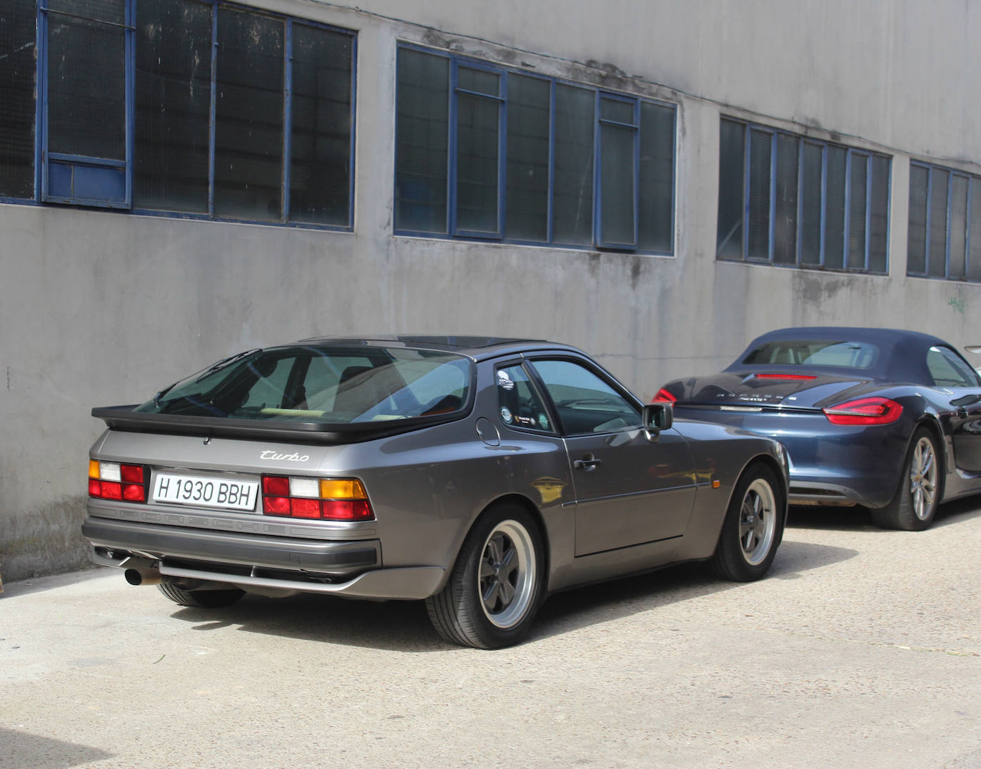 Fotografías de la concentración de automóviles Porsche en Valladolid