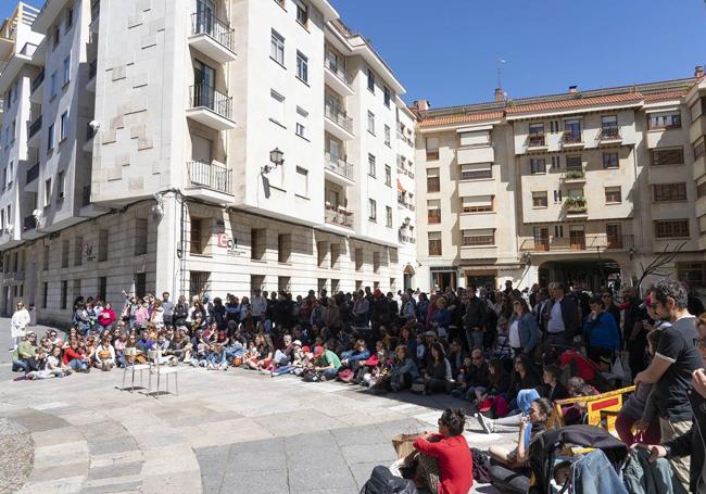 Público que siguió la actuación de Avendaño en el TAC.