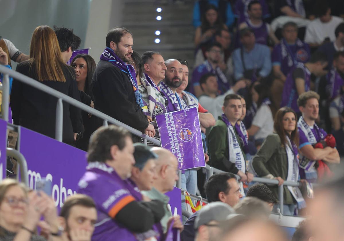 Así animó la afición palentina al Zunder ante el Real Madrid