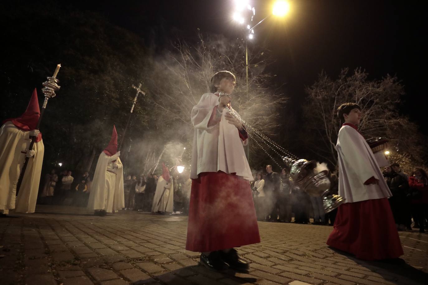 Procesión del Santísimo Cristo de los Trabajos en la Semana Santa de Valladolid 2024