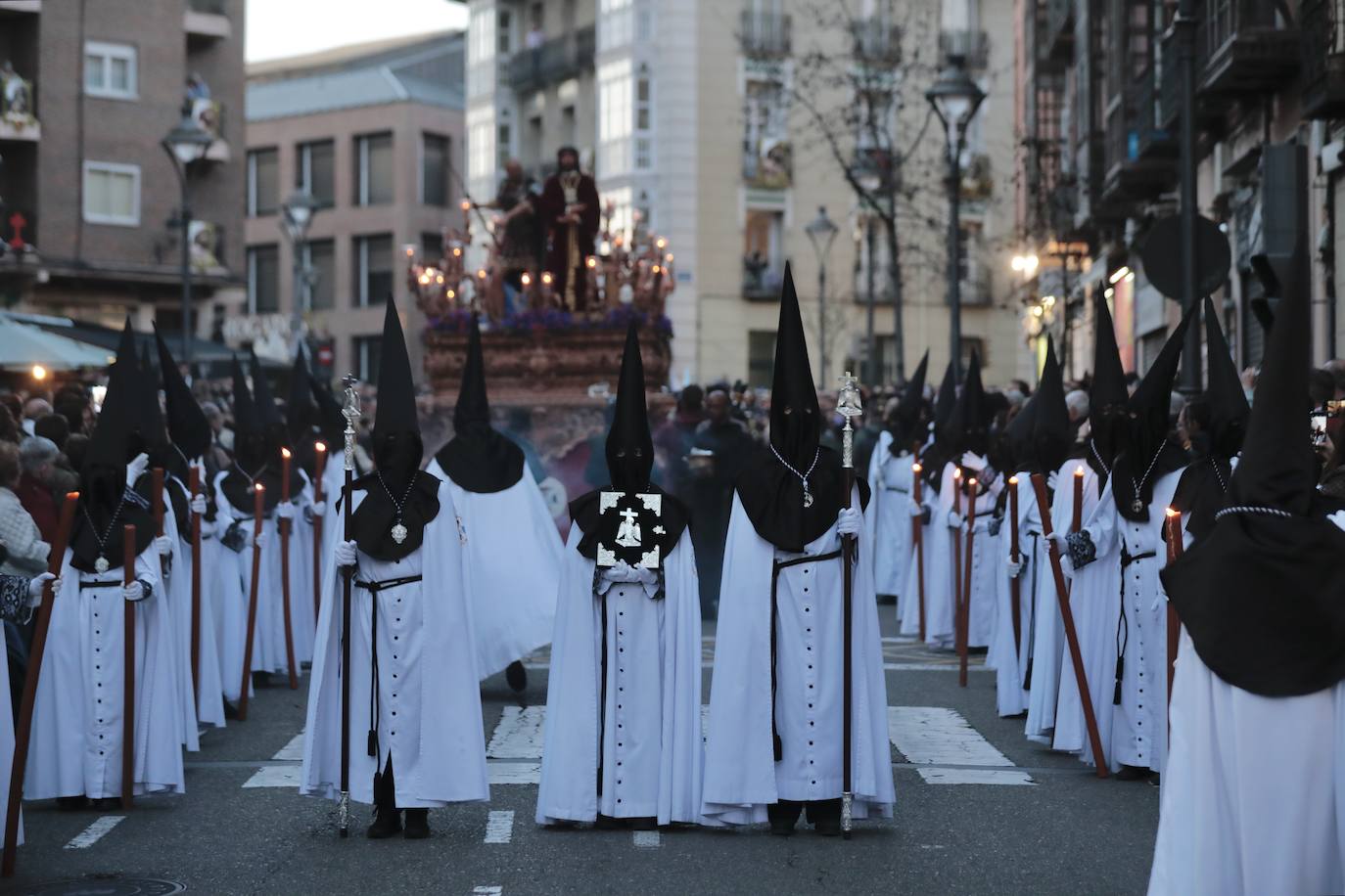 Procesión de Amor y Misericordia en la Semana Santa de Valladolid 2024