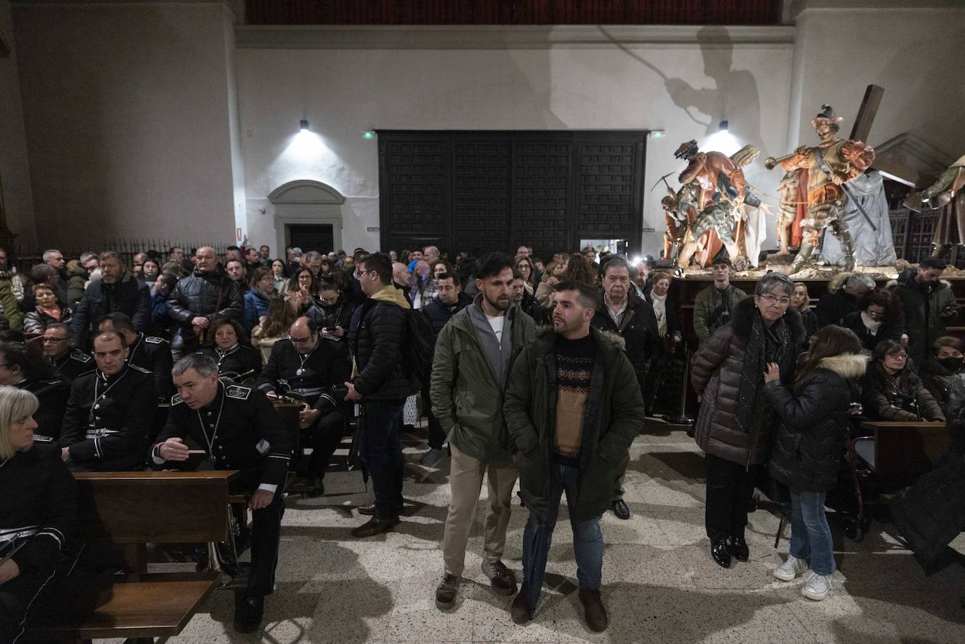 Las lágrimas de los cofrades por la suspensión de la procesión del Encuentro