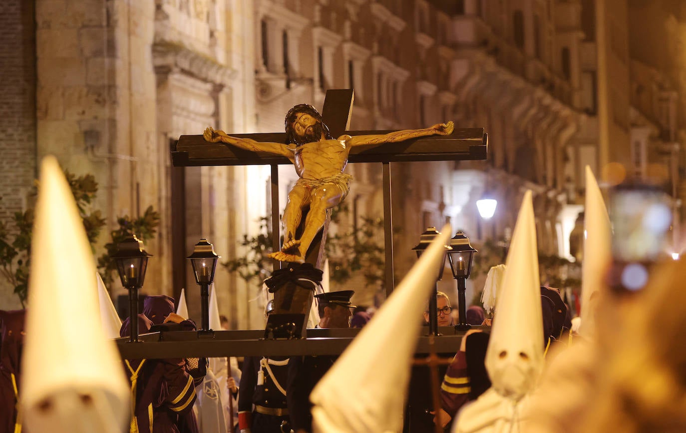 Procesión de las Cinco Llagas en Palencia