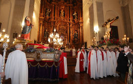 La lluvia desluce la celebración del Miércoles Santo