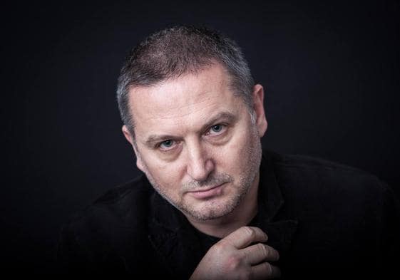 El escritor Gueorgui Gospodóniv.