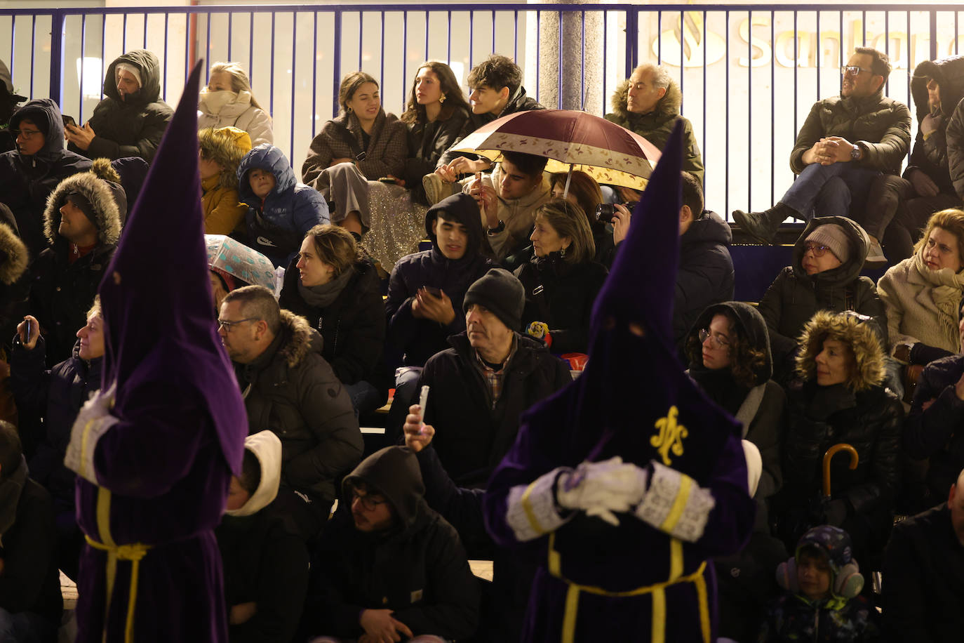 Viacrucis Procesional de Valladolid de la Cofradía Penitencial de Nuestro Padre Jesús Nazareno