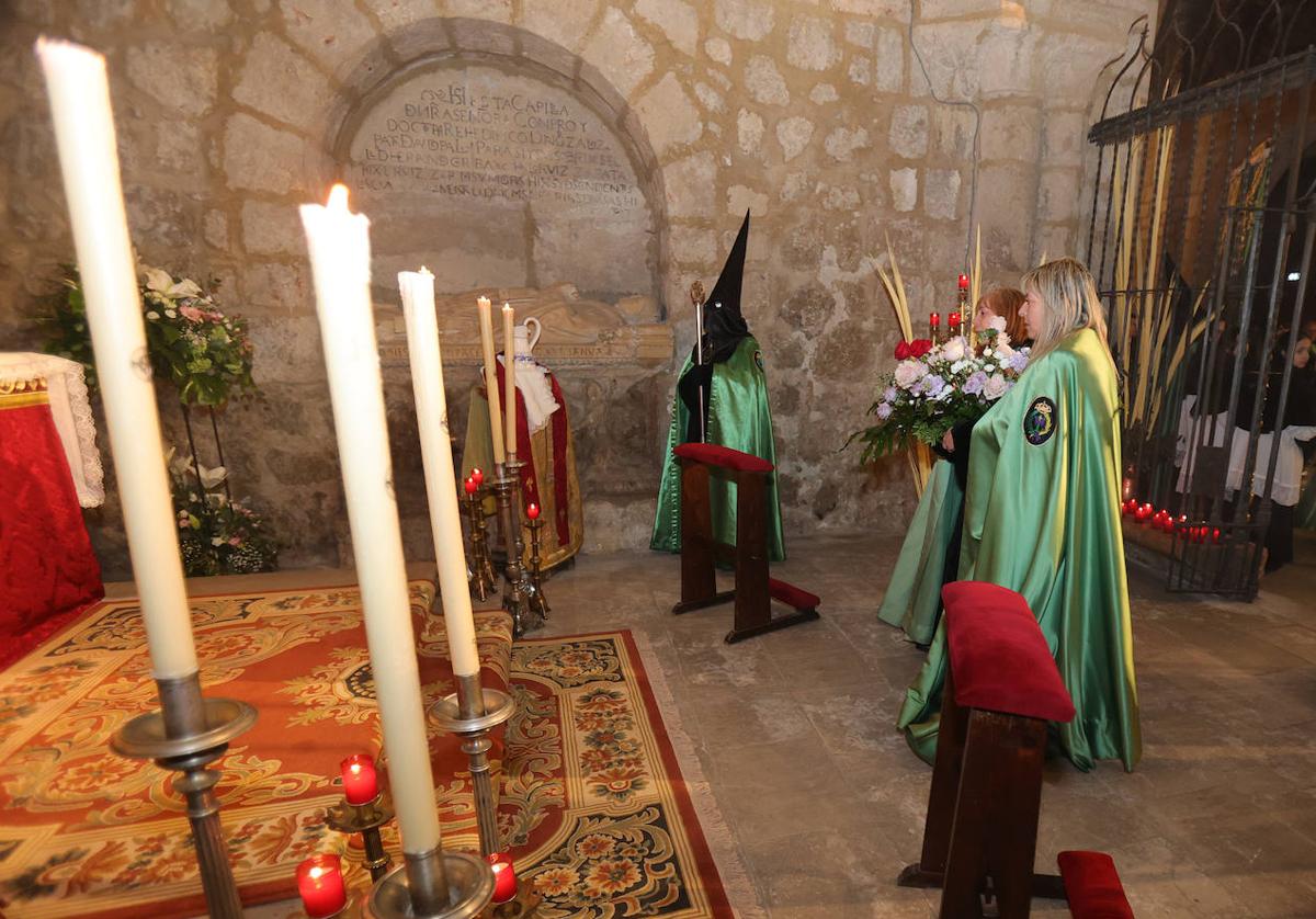 La Vera Cruz celebra la Oración en el Huerto al cobijo de San Pablo