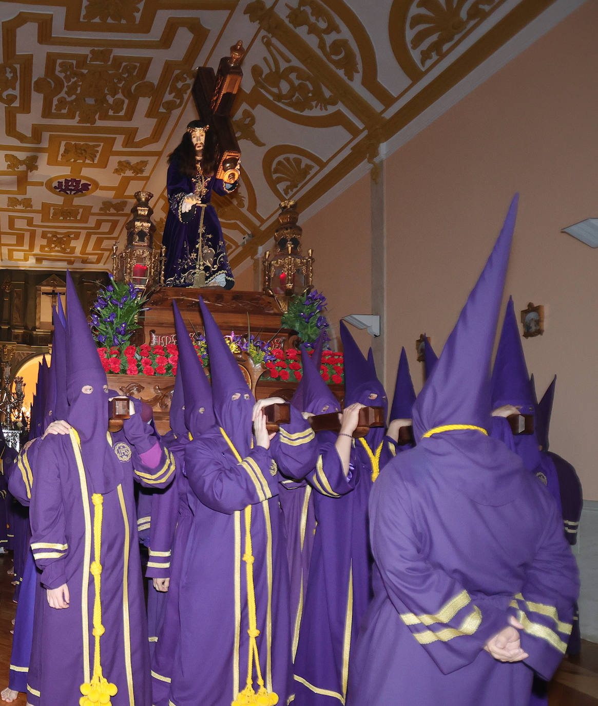 Acto del Silencio en la capilla de los Nazarenos