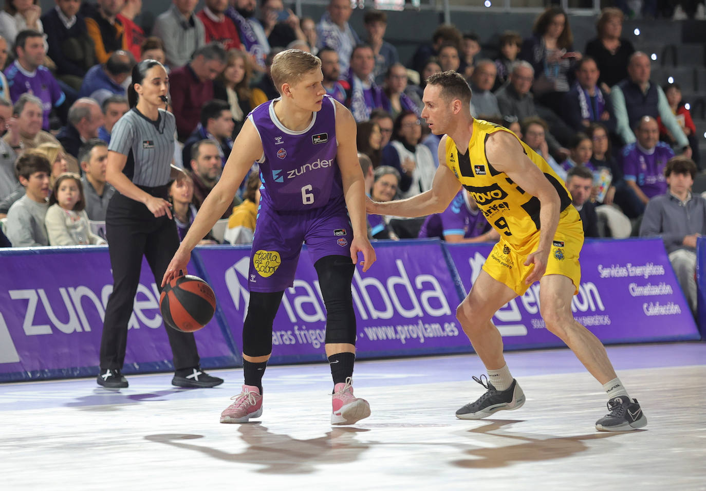 El Zunder Palencia no puede con el Tenerife