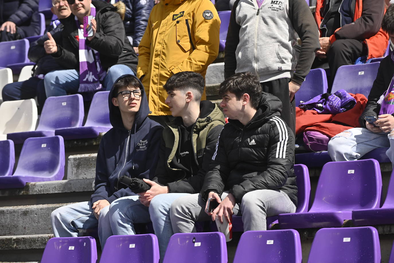 Búscate en la grada del estadio José Zorrilla (3/4)