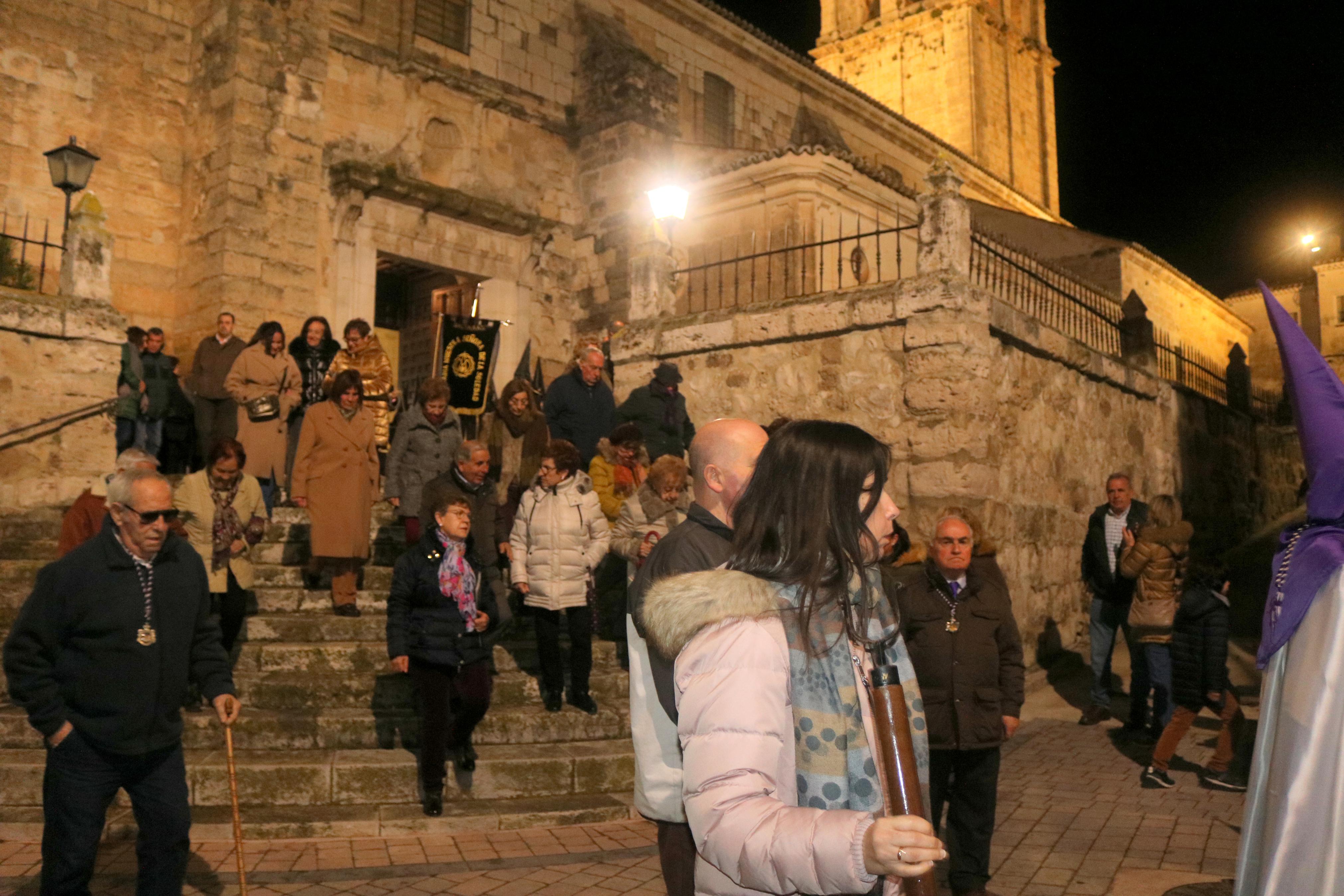 Procesión del Silencio y la Luz en Baltanás