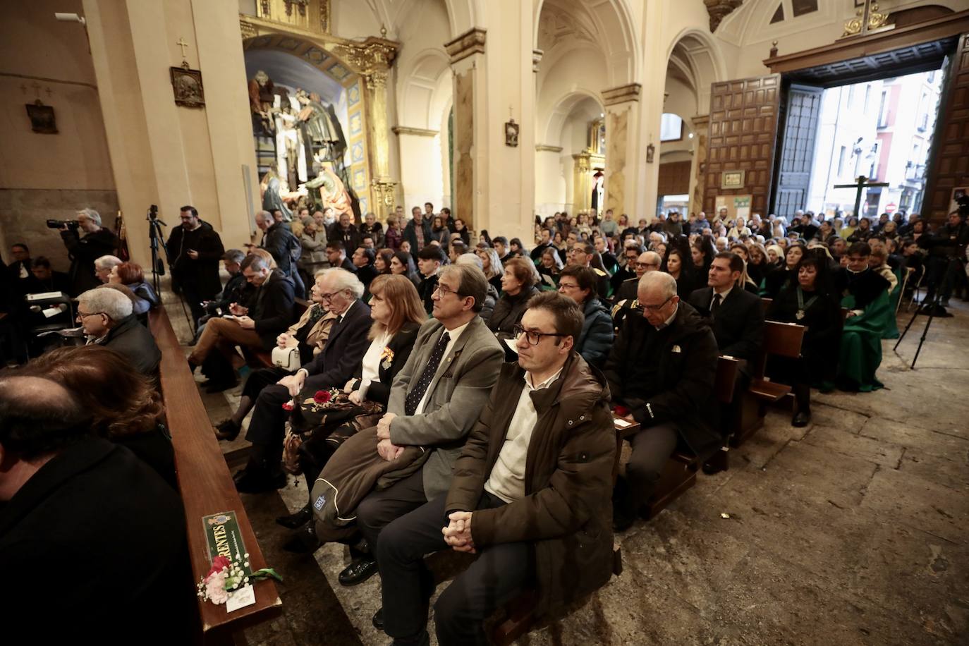 Ofrecimiento de los dolores de Valladolid a la Santísima Virgen