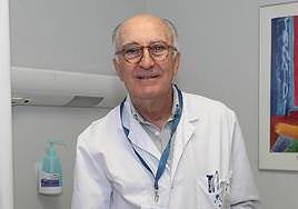 Francisco José del Riego, en su consulta.