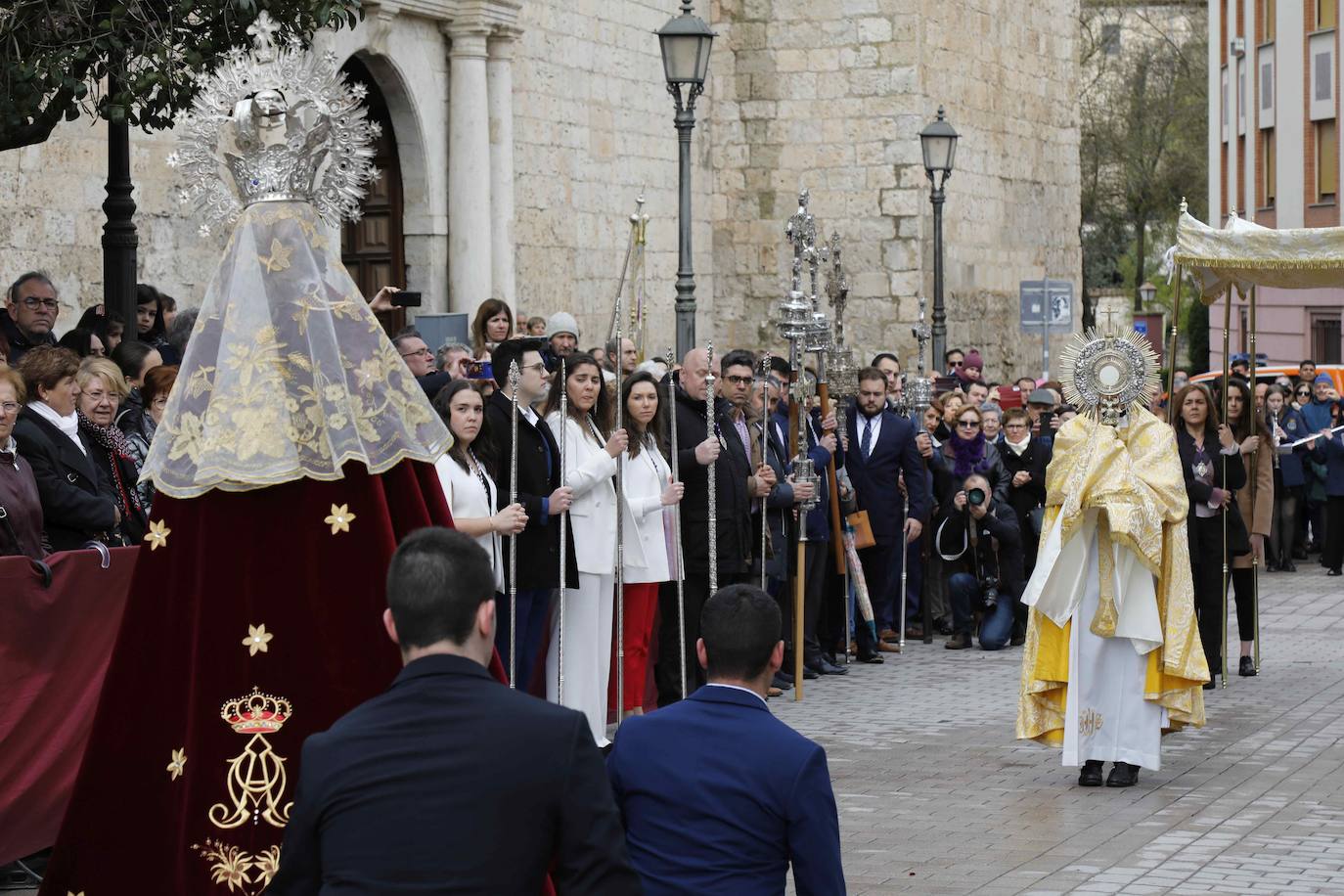 Las imágenes de la Bajada del Ángel en Peñafiel