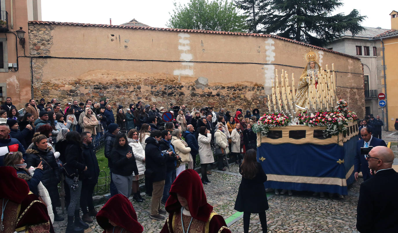 La procesión del Encuentro, en imágenes