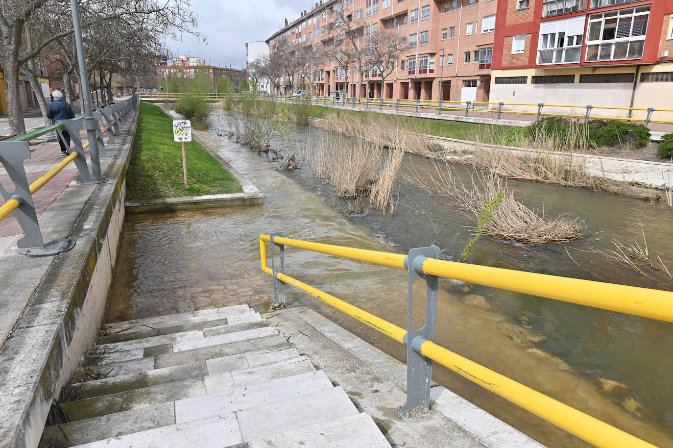 Crecida en los ríos de Valladolid después del temporal Nelson