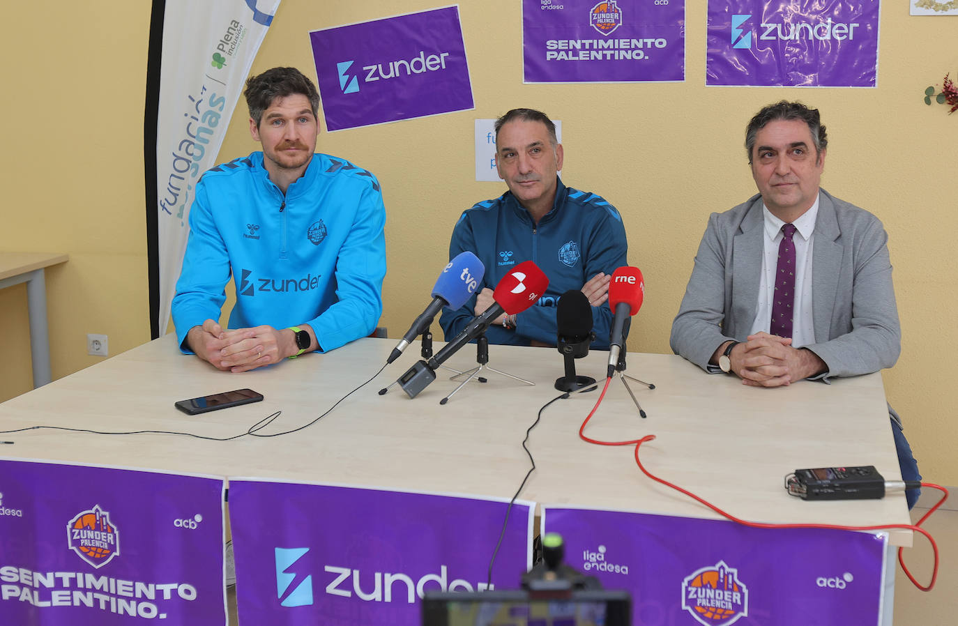 El Zunder Palencia visita la Fundación Personas Aspanis