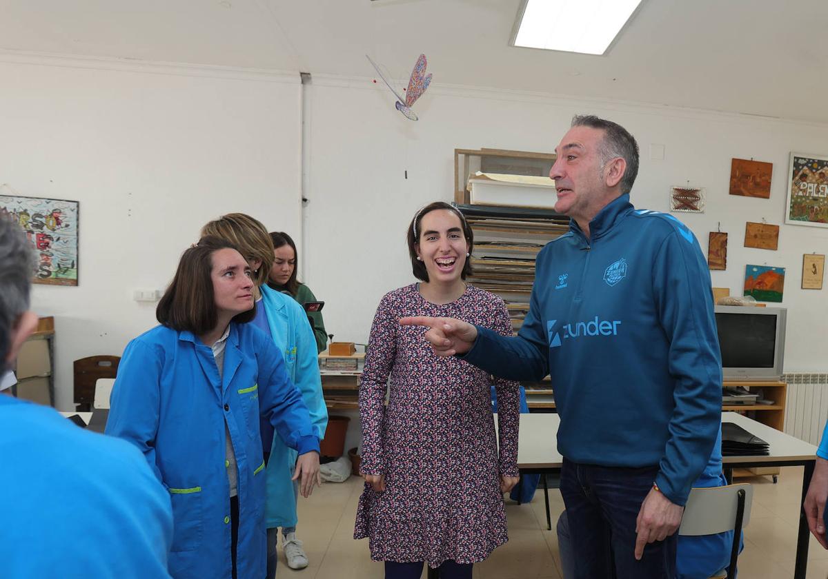 El Zunder Palencia visita la Fundación Personas Aspanis