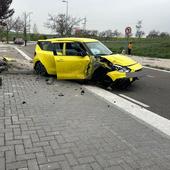 Choca con su coche contra un árbol y da positivo en alcohol y drogas