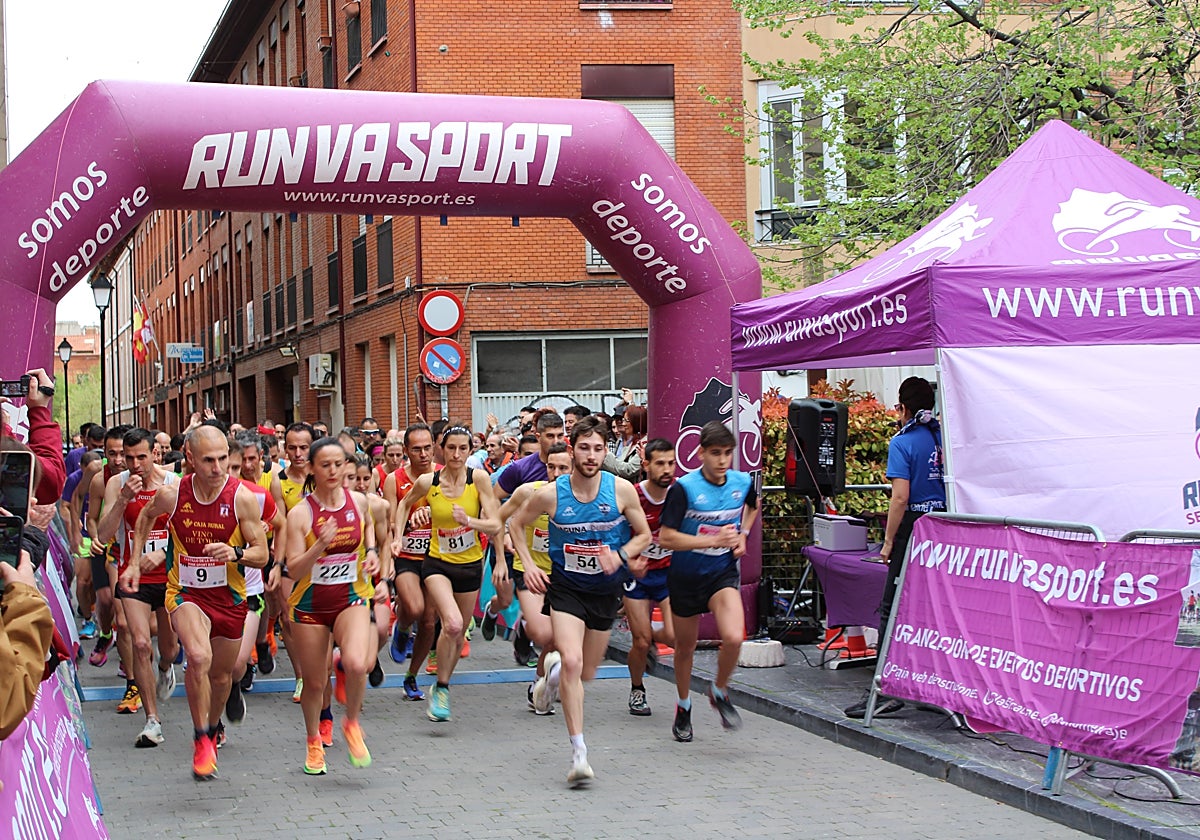 Corredores comenzando la carrera