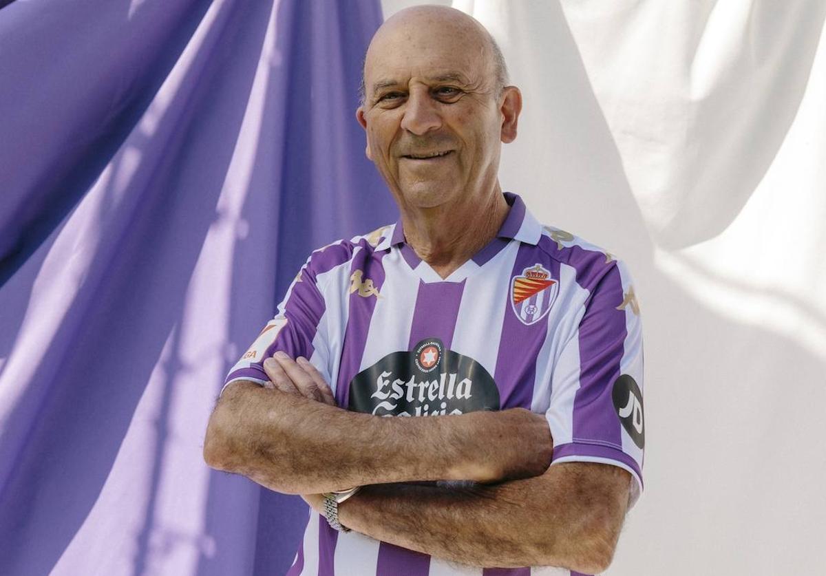 Fernando Redondo, en una imagen reciente con la camiseta actual del Real Valladolid