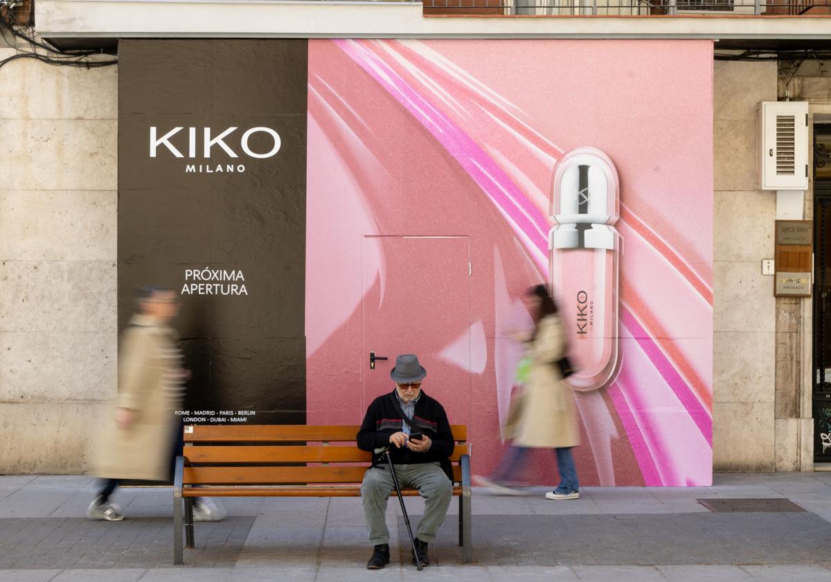 Local de la futura tienda de Kiko Milano en la calle Santiago.