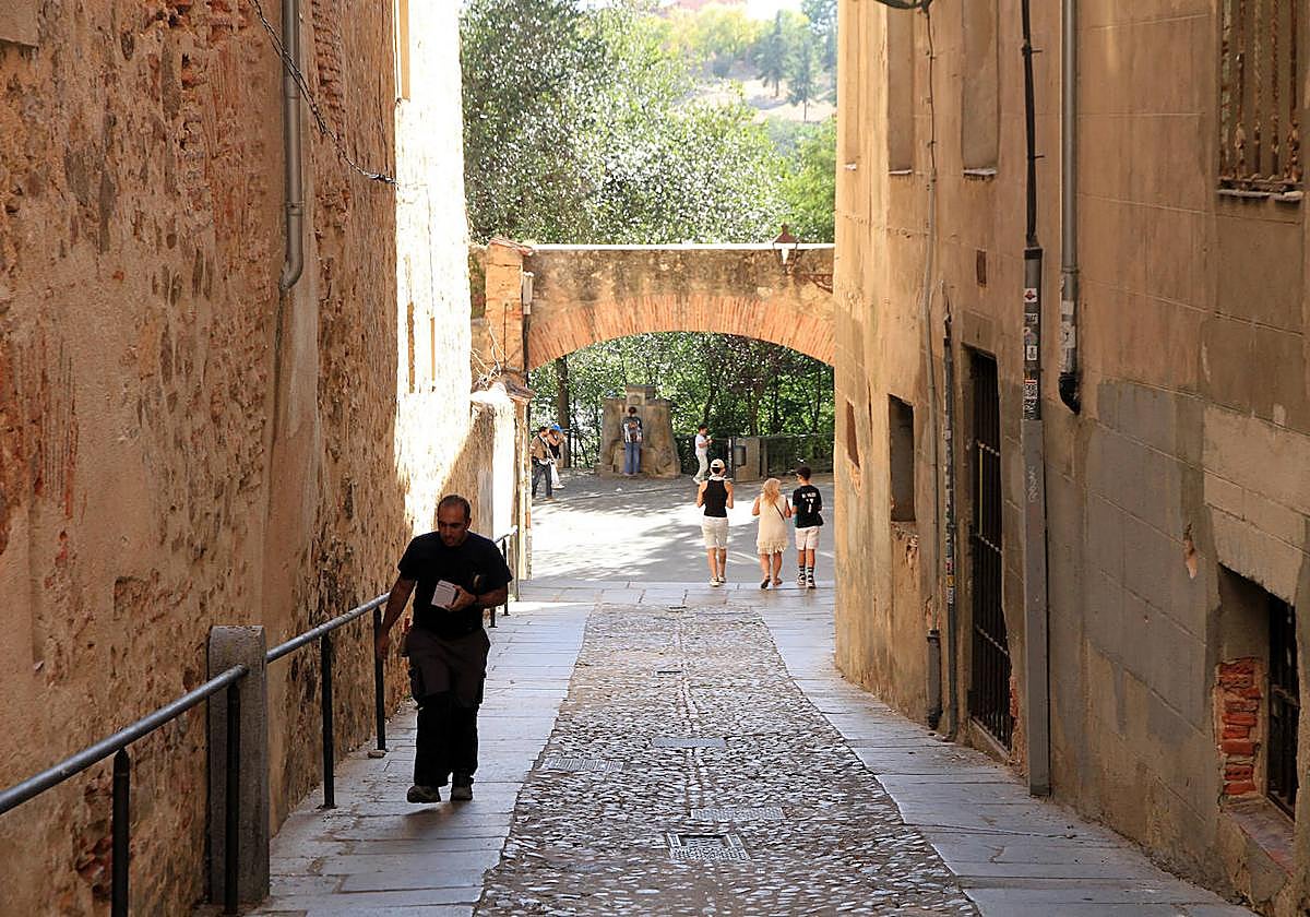 Calle de la Luna, lugar donde iría instalado un remonte.