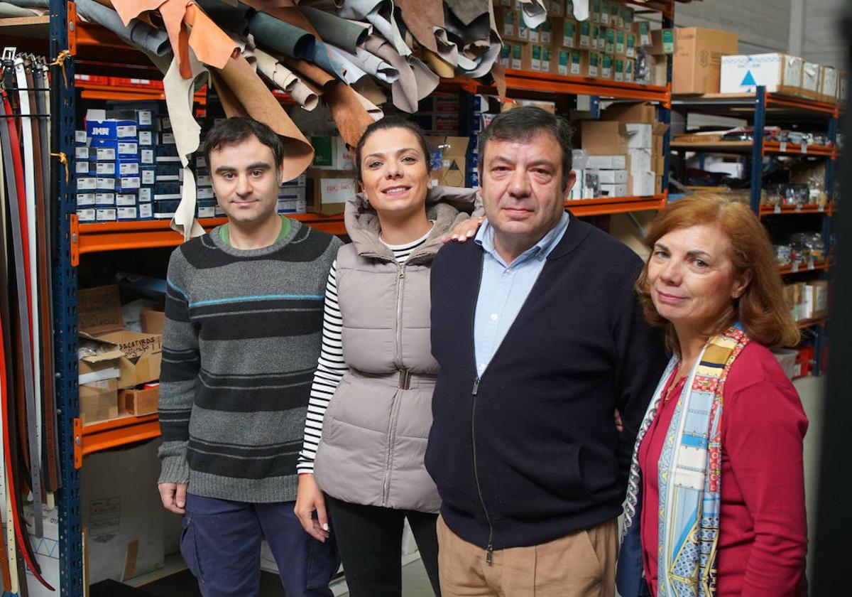 Eduardo de Hojas, Rebeca Catalina, Vicente Catalina Lobejón y Mercedes Fernández.