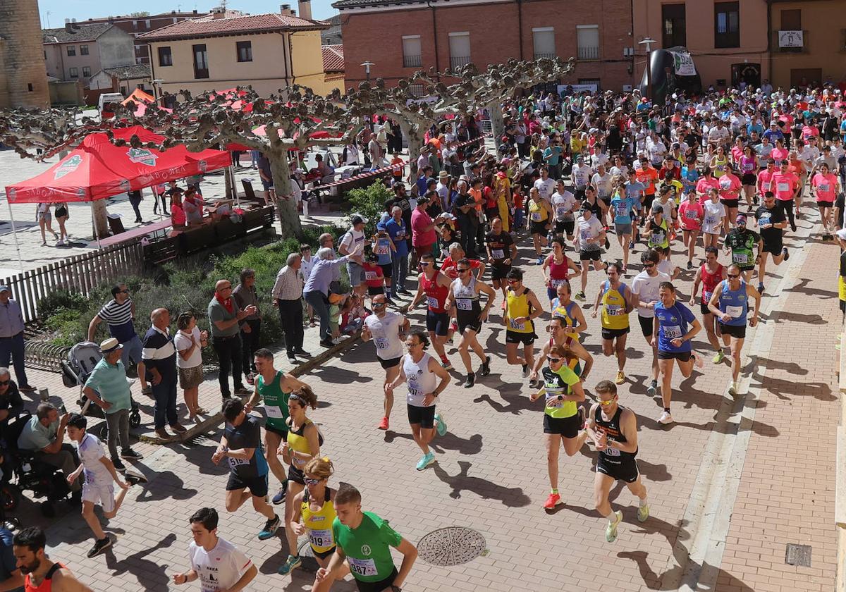 Salida multitudinaria de la carrera popular San Telmo.