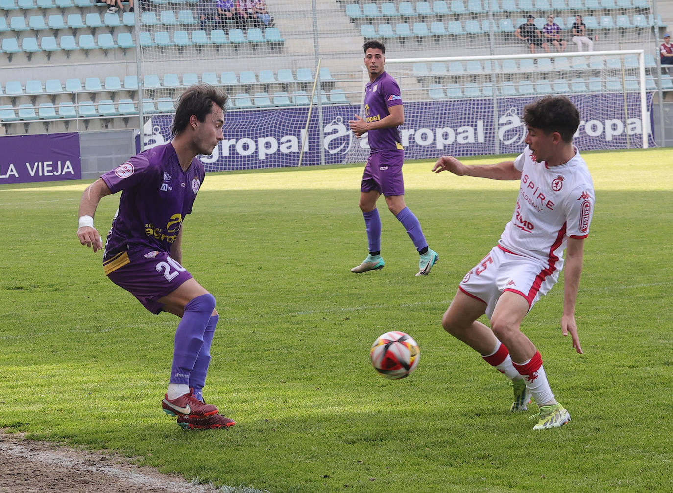 Palencia Cristo 1-1 Júpiter Leonés