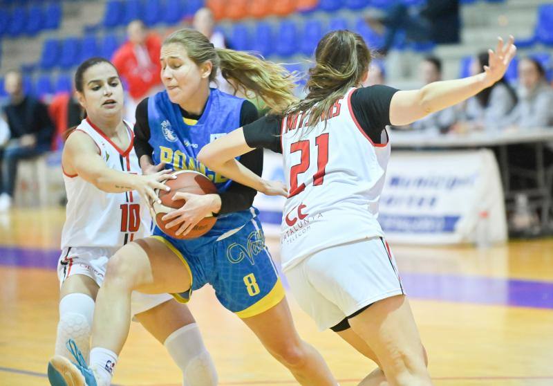 Lorena García tratandose de ir ante dos rivales.