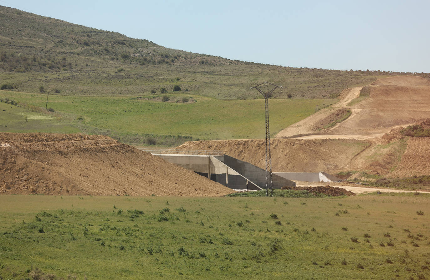 La cantera abandonada en Monzón revive con las obras del Ave