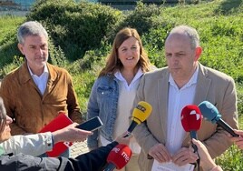 José Luis Aceves, junto a José Luis Vázquez y Clara Martín.