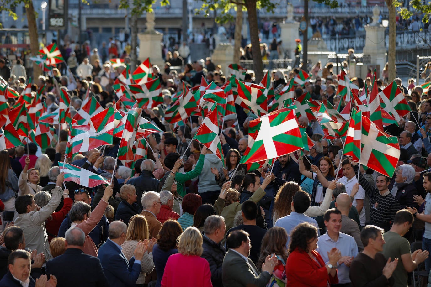 Acto de cierre de campaña de EH Bildu en Bilbao.