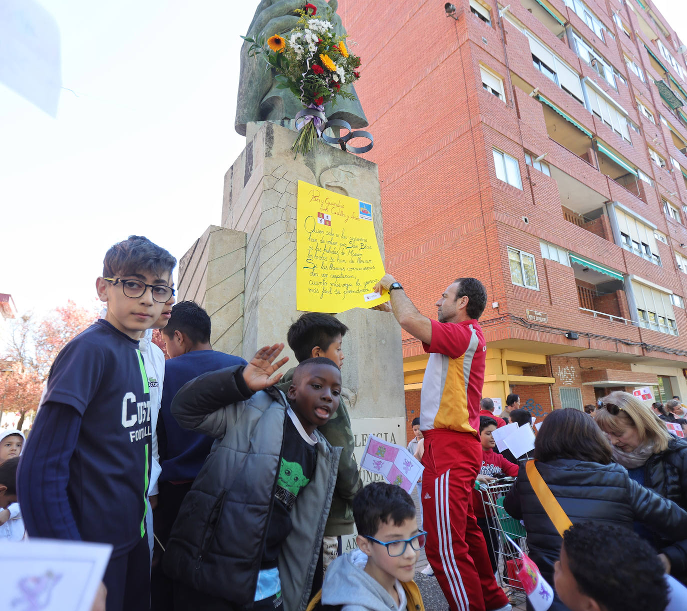 El colegio Pan y Guindas celebra el Día de Castilla y León